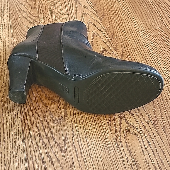 Aerosolss A2 boots size 8M - Picture 3 of 5